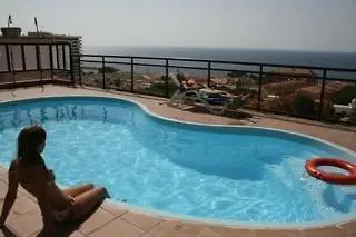 Realrent Aguadulce *